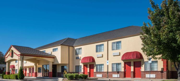 克莱尔莫尔温德姆速8酒店(Super 8 by Wyndham Claremore OK)图片