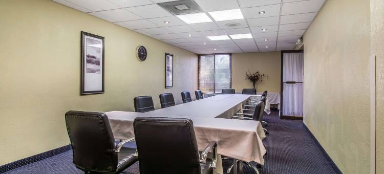 基西米舒适套房酒店-靠近公园(Comfort Inn & Suites Kissimmee by the Parks)图片