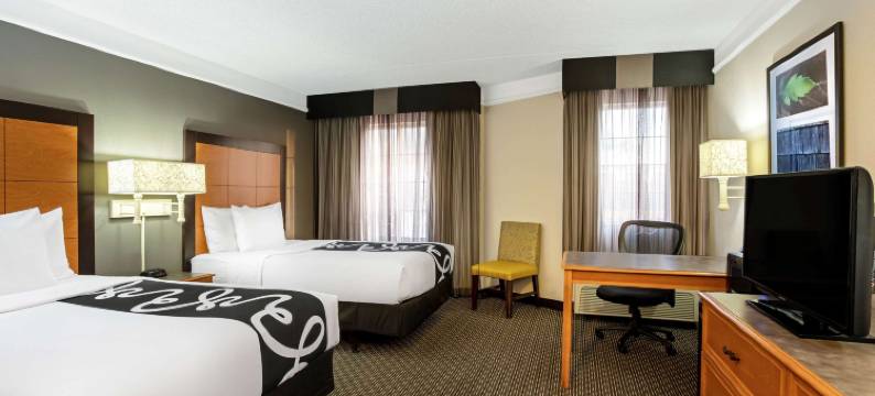 图森机场拉昆塔温德姆套房酒店(La Quinta Inn & Suites by Wyndham Tucson Airport)图片