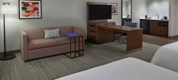 蒙特利尔多尔瓦尔希尔顿欢朋套房酒店(Hampton Inn & Suites by Hilton Montreal-Dorval)图片