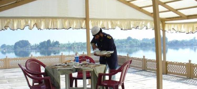 开罗集团之船屋(Khilona Luxury Heritage Houseboats)图片