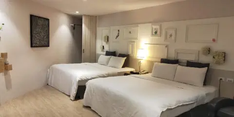 六本木汽車旅館-自由館