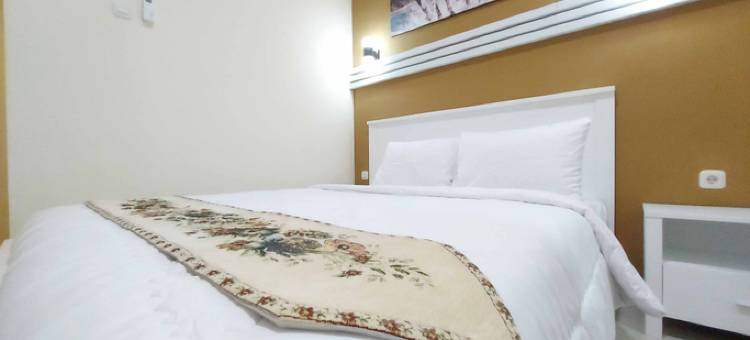 龙市酒店 - 近三邦利马三宝垄 - 美特拉酒店(Rons City Hotel Near Simpang Lima Semarang Mitra RedDoorz)图片