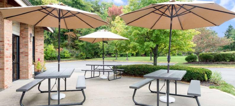 曾斯维尔温德姆呗盟酒店(Baymont by Wyndham Zanesville)图片