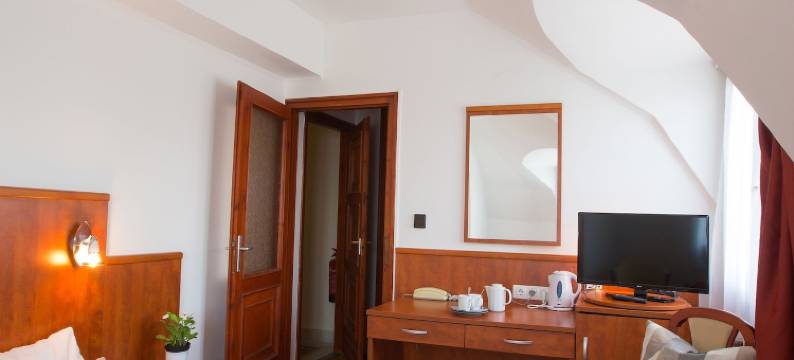 赫利俄斯公寓(Helios Hotel Apartments)图片