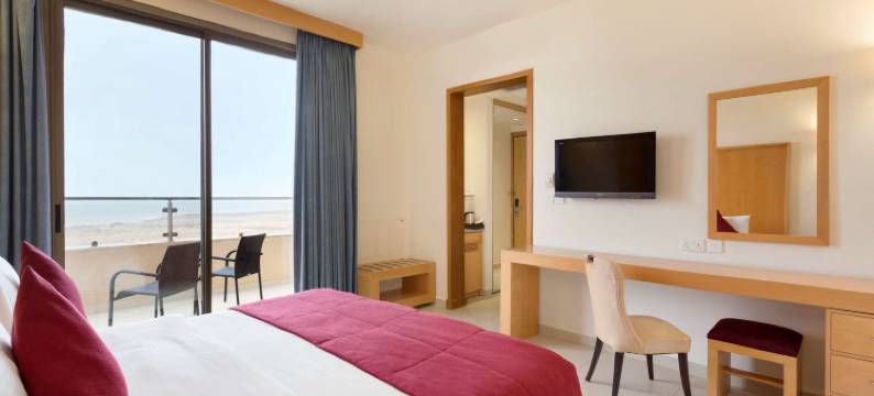 死海温德姆华美达度假村(Ramada Resort by Wyndham Dead Sea)图片