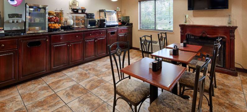 里奇兰曼斯费尔德贝斯特韦斯特酒店(Best Western Richland Inn-Mansfield)图片