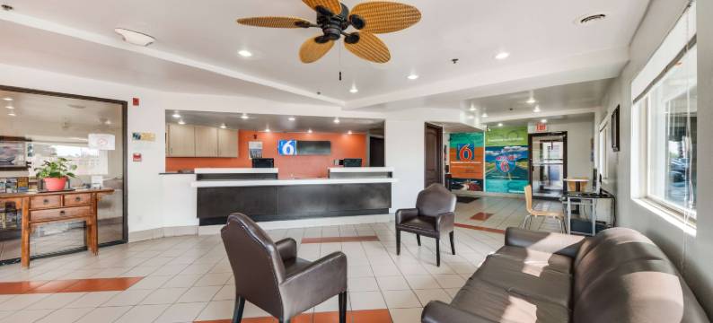 北布朗斯维尔6号汽车旅馆(Motel 6 Brownsville, TX North)图片