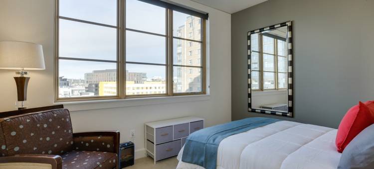 Recently Upgraded 1Br Apt – Downtown Location图片