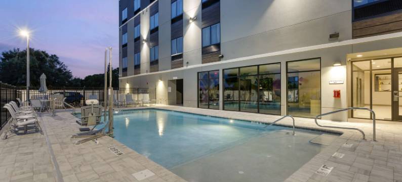 Best Western Plus Winter Haven Inn  Suites 图片