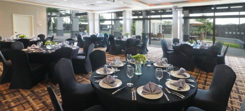 Holiday Inn 雷诺萨，工业PONIENTE(Holiday Inn REYNOSA-INDUSTRIAL PONIENTE by IHG)图片