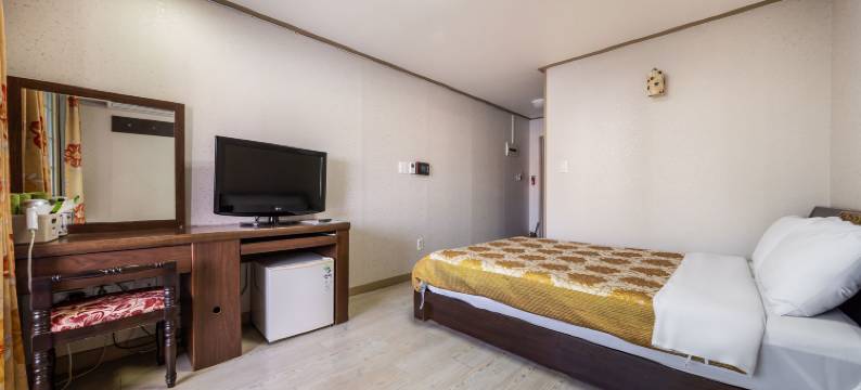 赫拉酒店(Hera Hotel)图片