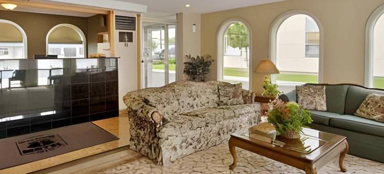 莫顿格罗夫-芝加哥速8酒店(Super 8 by Wyndham Morton Grove/Chicago)图片