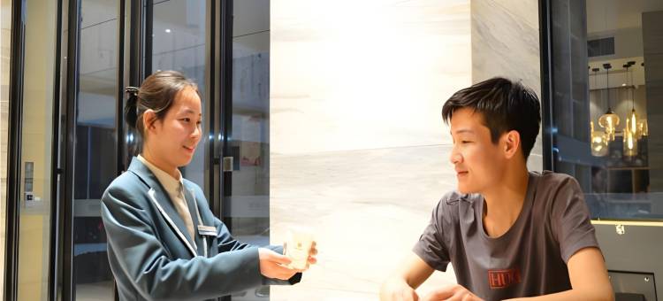 城市便捷酒店(武汉虎泉街杨家湾地铁站店)图片