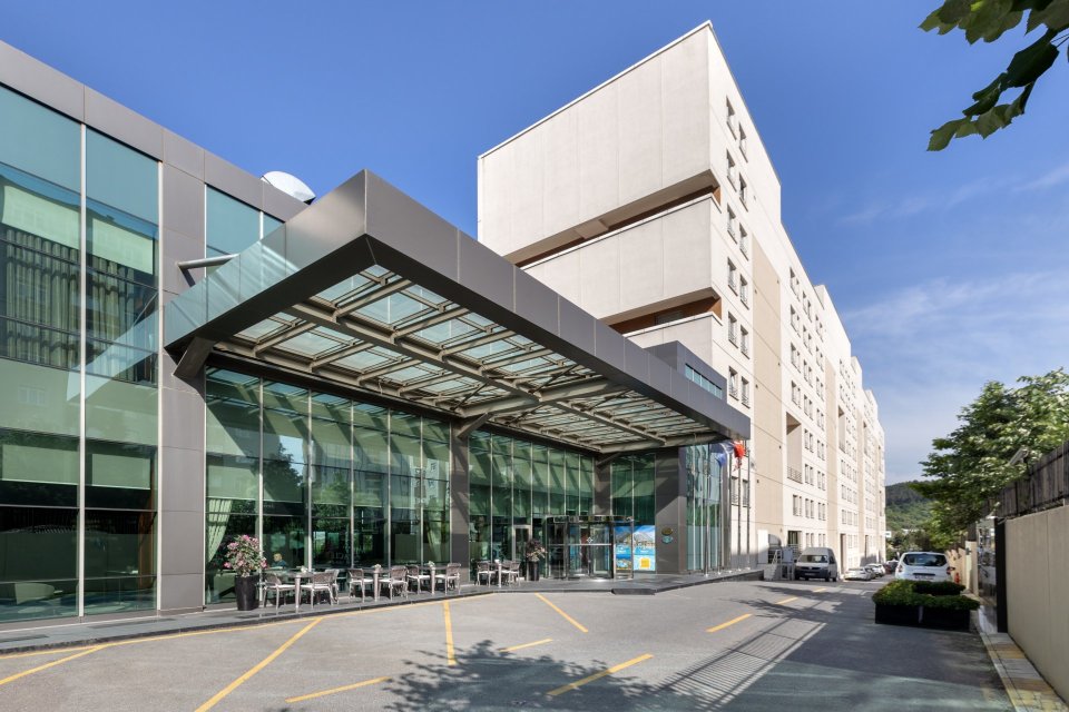 Miracle Istanbul Asia Airport Hotel & Spa Hotel Overview