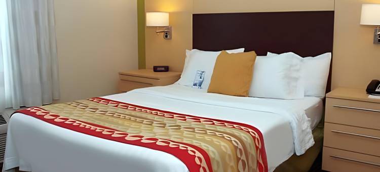 长岛共和机场／法明代尔万豪TownePlace酒店(TownePlace Suites Republic Airport Long Island/Farmingdale)图片