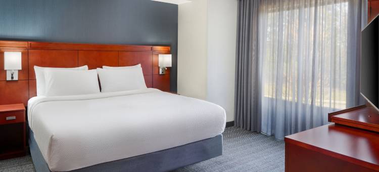 亚特兰大科尼尔斯万怡酒店(Courtyard Atlanta Conyers)图片