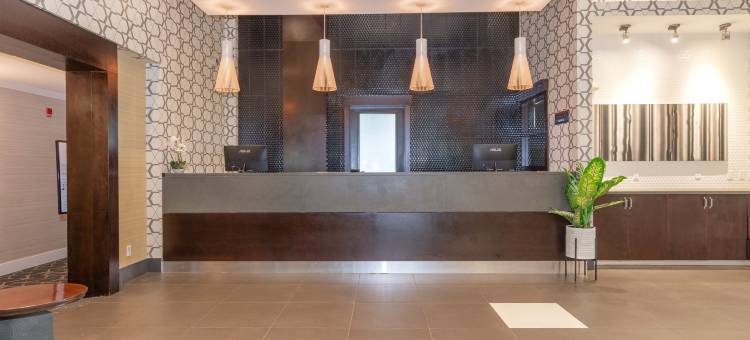 阿博茨福德桑德曼套房酒店(Sandman Hotel and Suites Abbotsford)图片