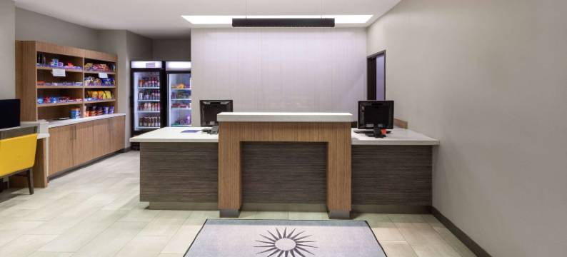 麦卡莱斯特拉昆塔温德姆套房酒店(La Quinta Inn & Suites by Wyndham McAlester)图片