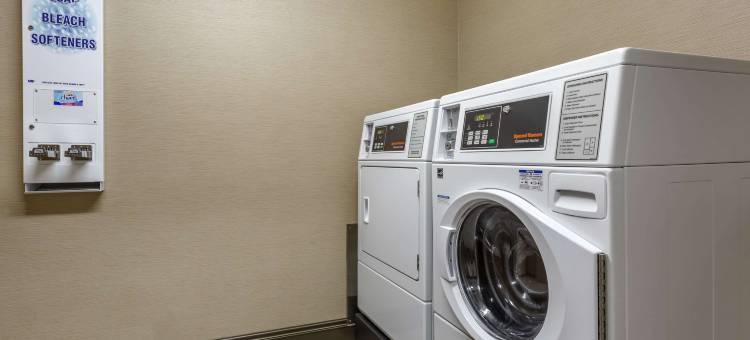 水牛比尔别墅度假村凯富酒店(Comfort Inn at Buffalo Bill Village Resort)图片