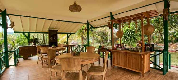 尤格兰塔洛购度假&戈雅荣景观酒店(Horison Resort Tlogo Semarang)图片