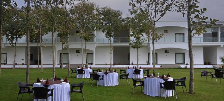 优雅度假村(The Elegance Resort)图片