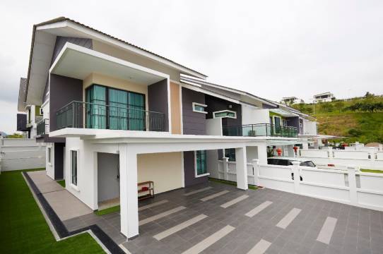 位于芙蓉2的5卧室独栋房屋-343平方米|带7个独立浴室(Cozy of Joe homestay at Saujana Tropika, Seremban.)