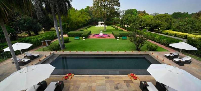 纳德萨泰姬酒店&度假村(Taj Nadesar Palace)图片