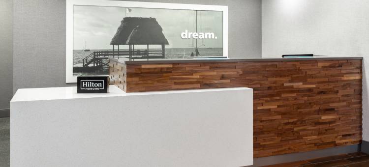 劳德代尔堡商业大道欢朋酒店(Hampton Inn Ft. Lauderdale-Commercial Blvd.)图片