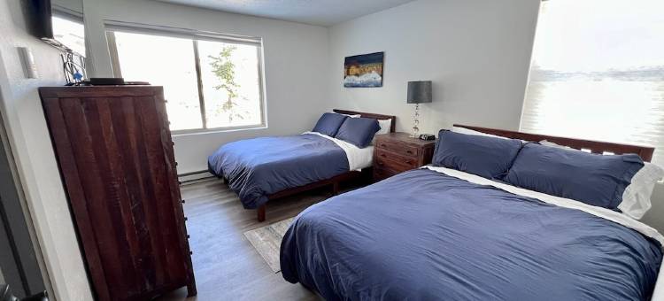 Mt. Crested Butte first-floor condo - Pool & Hot Tub - Walk or bus to ski base图片