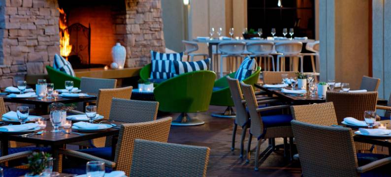 棕榈泉万丽酒店(Renaissance Palm Springs Hotel)图片