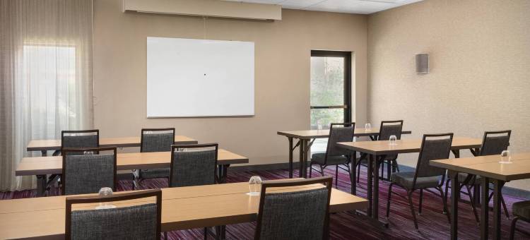 菲什基尔万豪万怡酒店(Courtyard Fishkill)图片