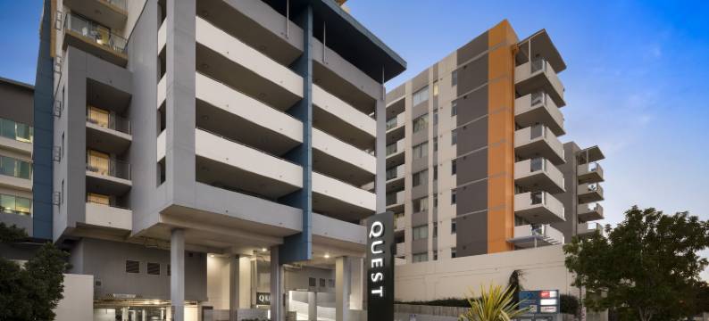 奎斯特切姆赛德(Quest Chermside)图片