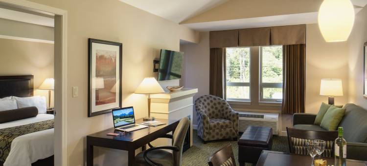 斯阔米什行政套房度假酒店(Executive Suites Hotel and Resort - Squamish BC)图片