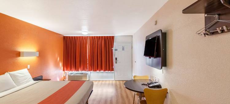 德州沃斯堡6号汽车旅馆-牛肉城(Motel 6 Fort Worth, TX - Stockyards)图片