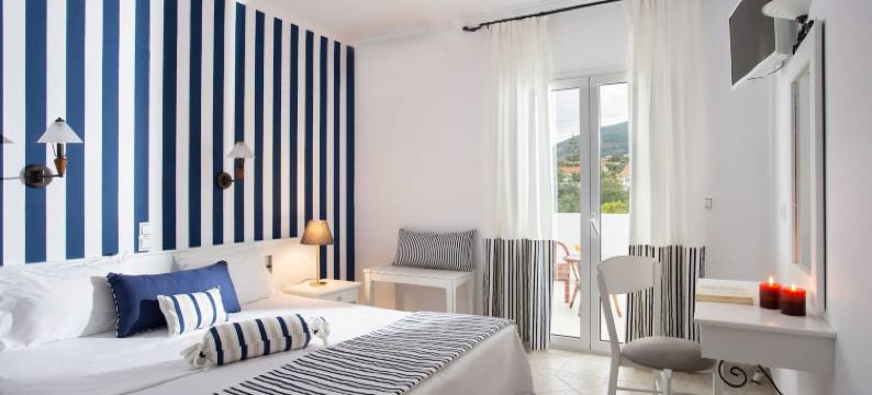 伊利斯海滩酒店(Iris Beach Hotel)图片