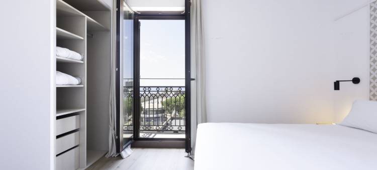 广场港公寓酒店(Port Plaza Apartments)图片