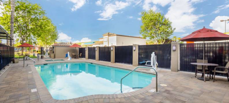 拉戈别墅贝斯特韦斯特优质酒店(Best Western Plus Villa Del Lago Inn)图片