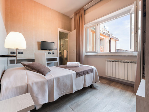 斯特拉德尔滨海酒店