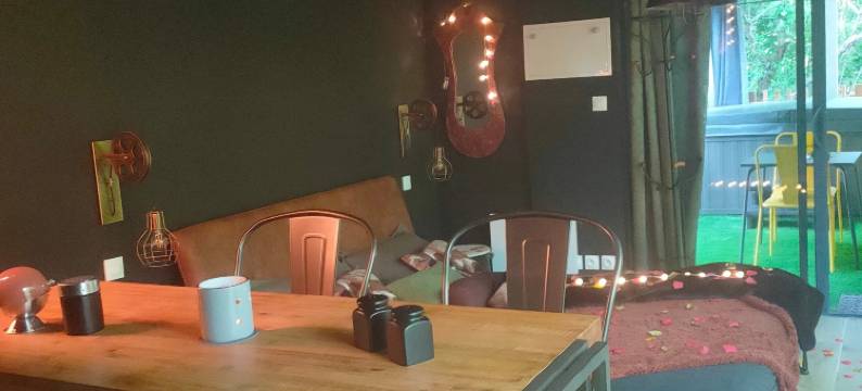 铁之天使(La Cabane Enchanteresse)图片