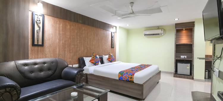 Fabhotel拉吉住宅二号酒店(Fabhotel Raj Residency II)图片