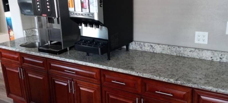 圣安东尼奥市中心东北部Travelodge by Wyndham酒店(Travelodge by Wyndham San Antonio Downtown Northeast)图片