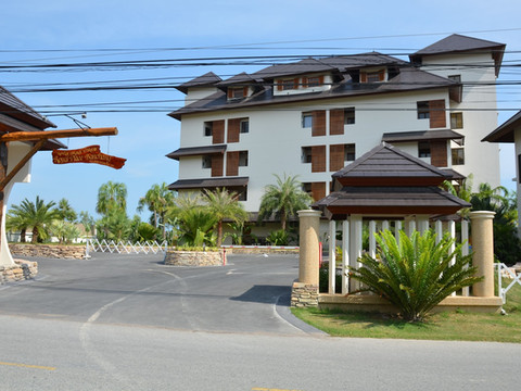 曼场县皇家酒店