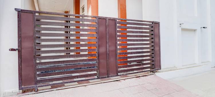 Townhouse Faizabad Road Opp Bbd University图片