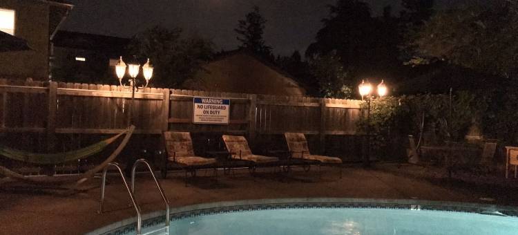 阿登森林旅馆(Arden Forest Inn)图片