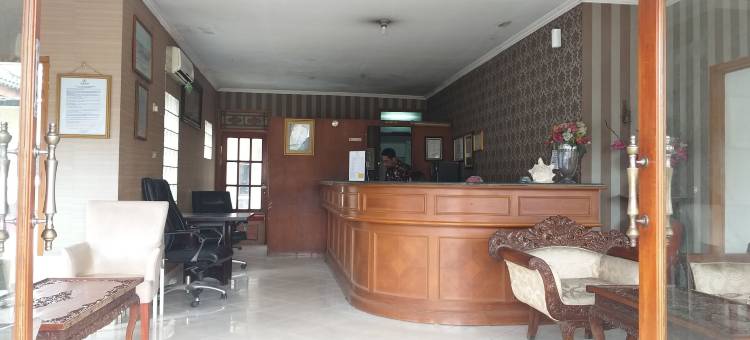 英坦酒店Purwakarta(Intan Hotel Purwakarta)图片