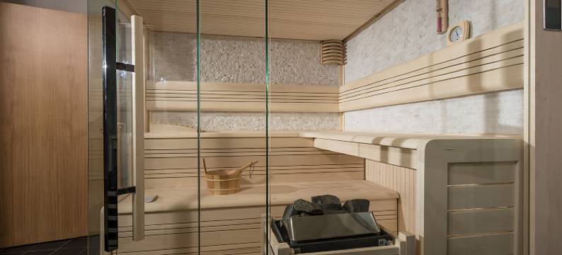 克里特岛的海滨豪华别墅，带私人泳池和桑拿(Luxurious Sea View Villa in Agios Nikolaos)图片