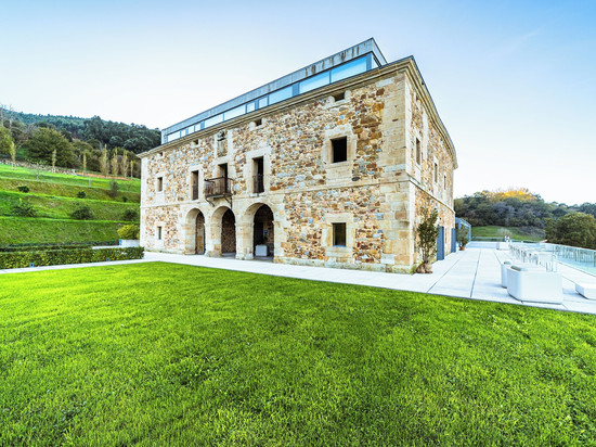 皮科维拉斯科酒店