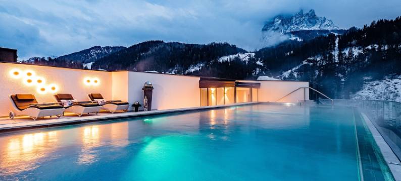 旅游酒店(Hotel Touring Dolomites)图片