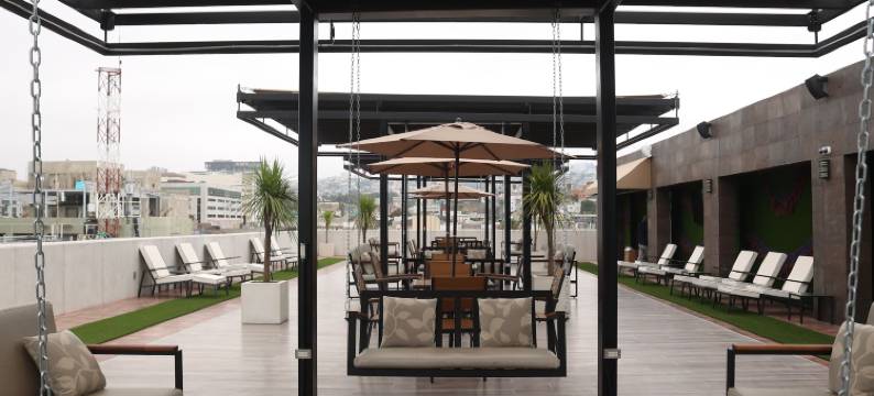 西广场酒店(Hotel West Plaza)图片